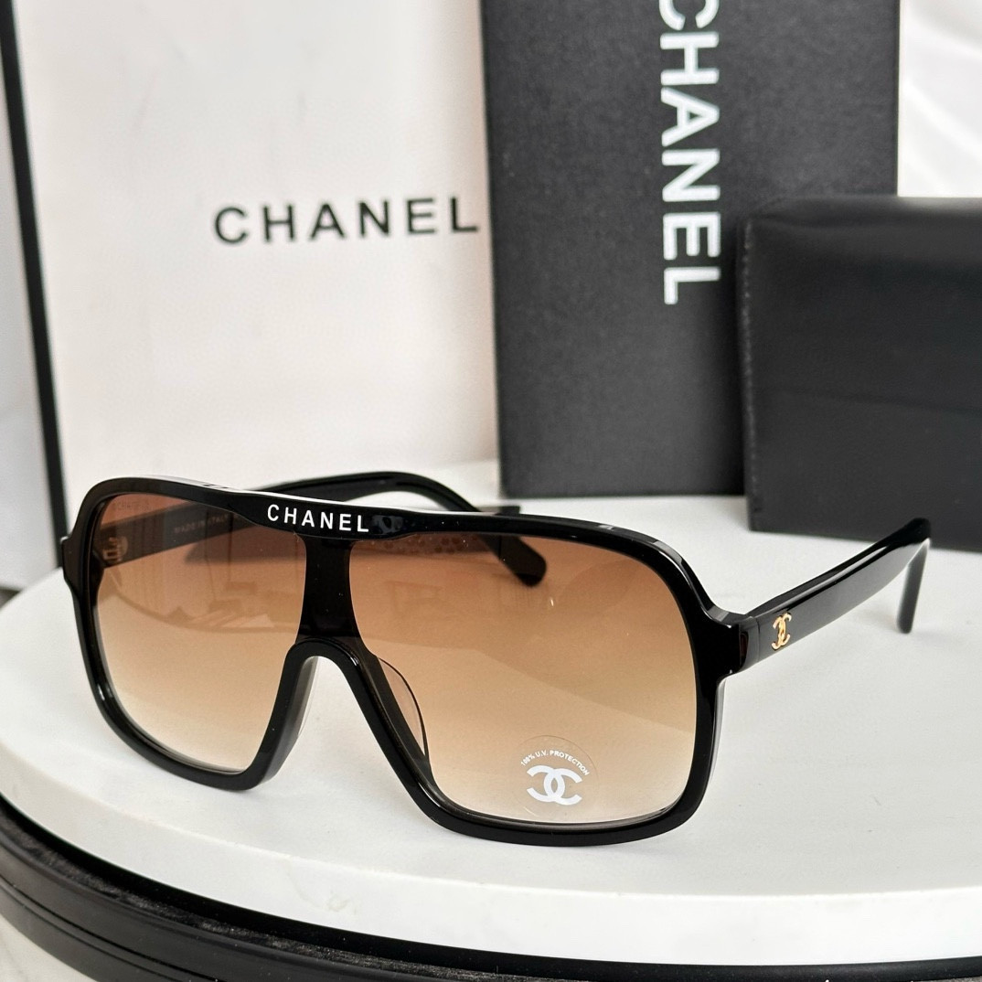 Ch**el Glasses CH9158