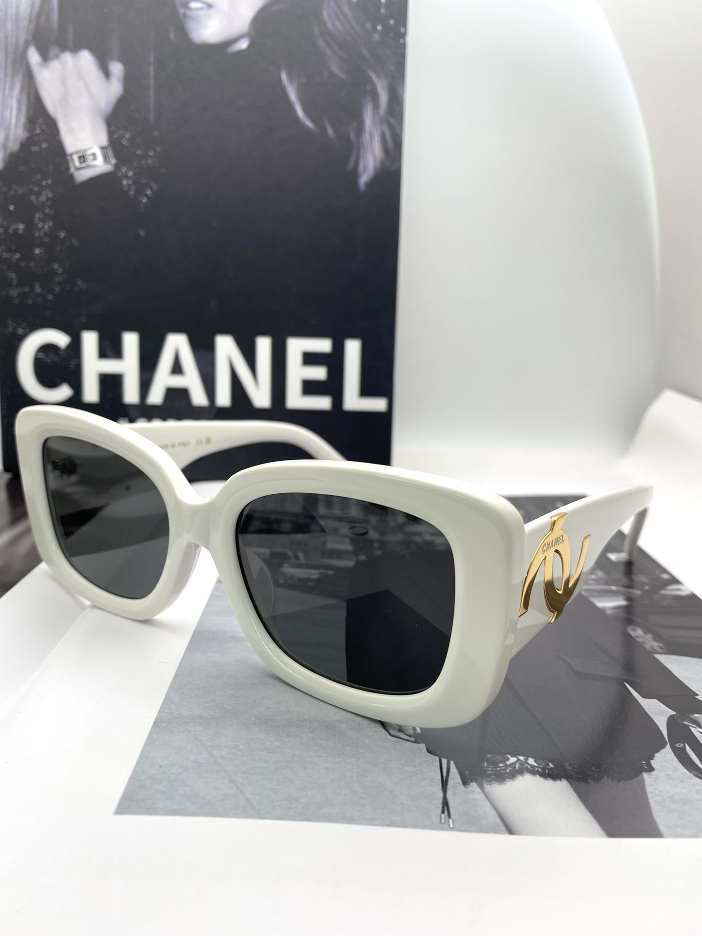 Ch**el Glasses CH6824 53-19-145