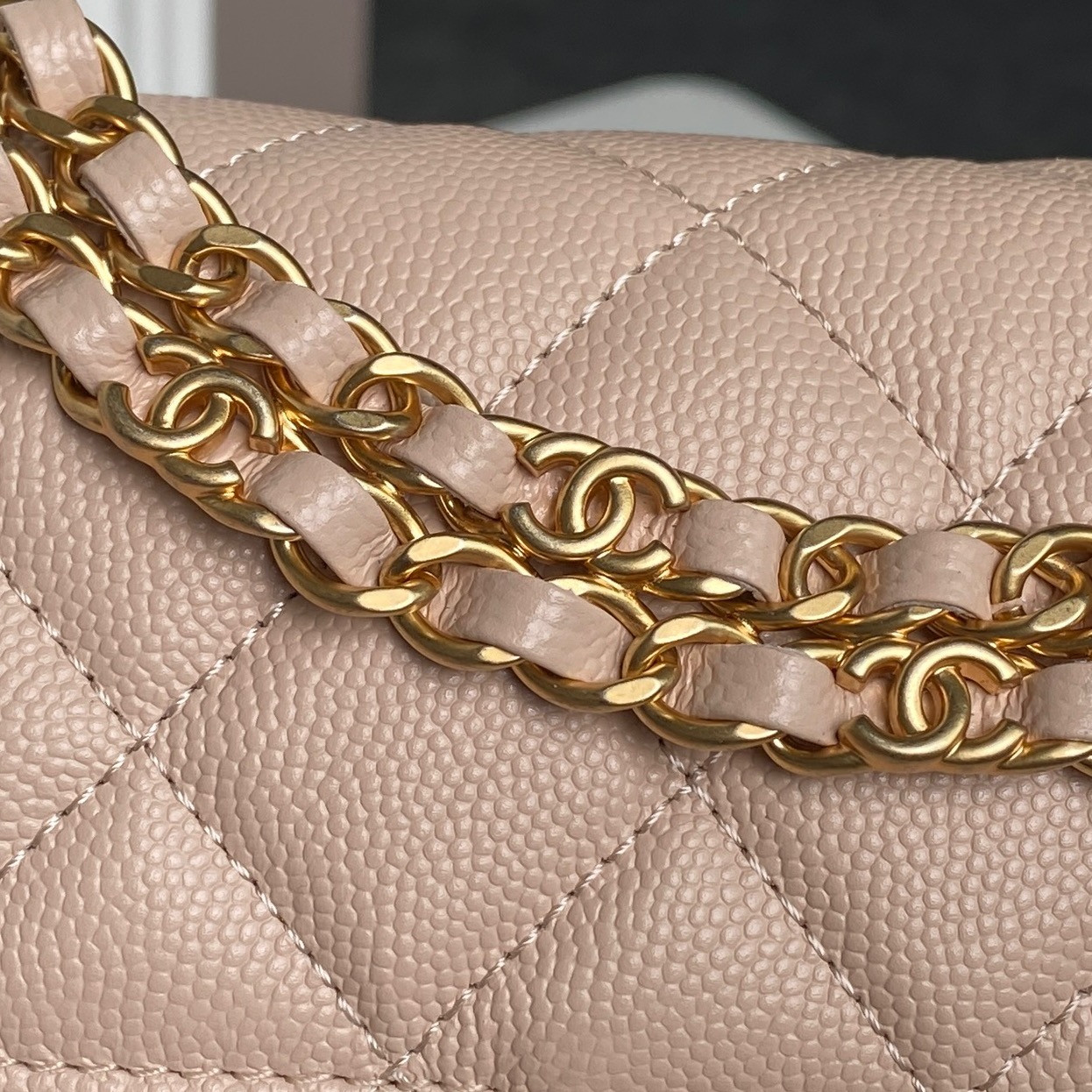 Ch**el Flap Handbag AS5239 18×13×5.5cm