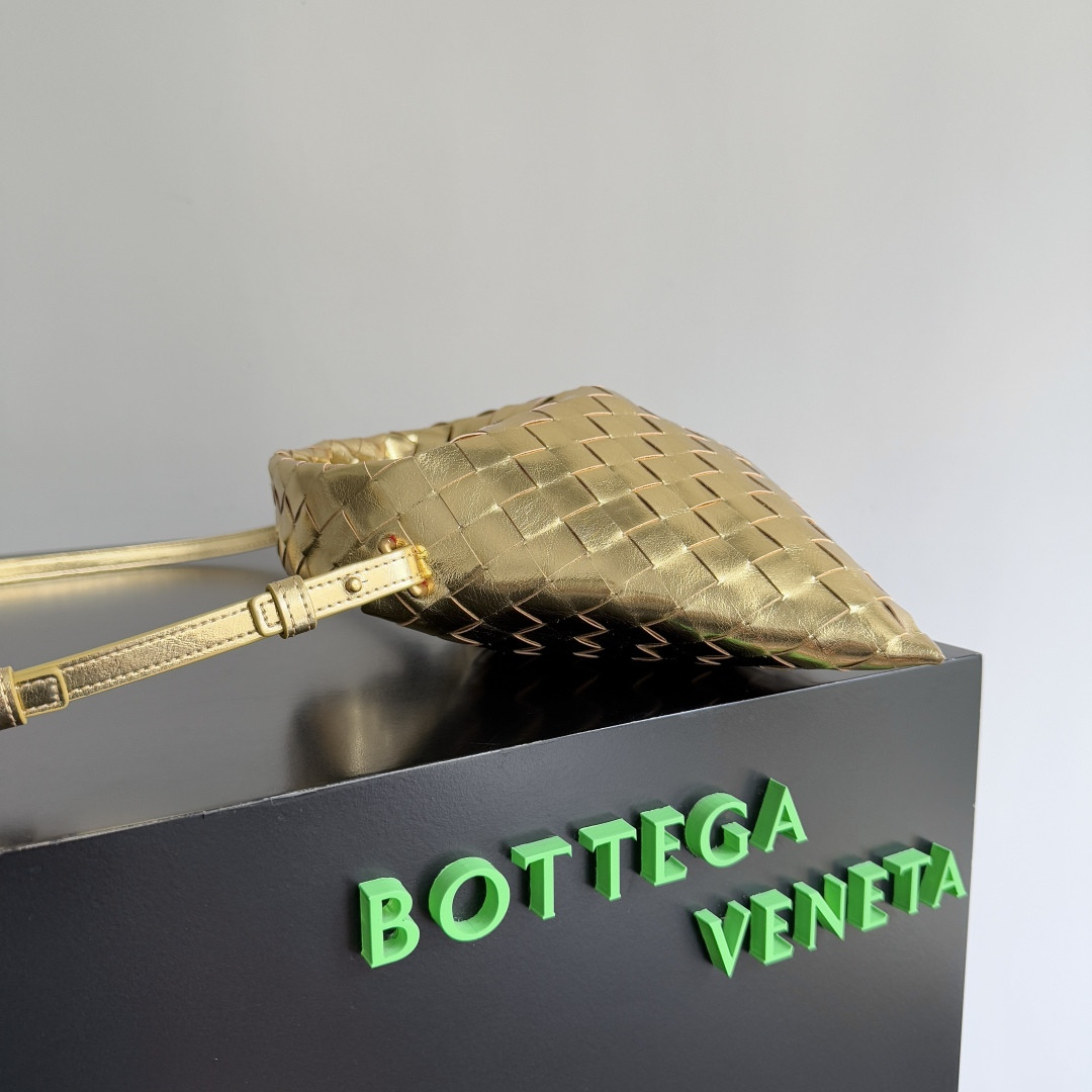 B0tt*ga Ven*ta Mini Hop 25.5x14.5x11cm