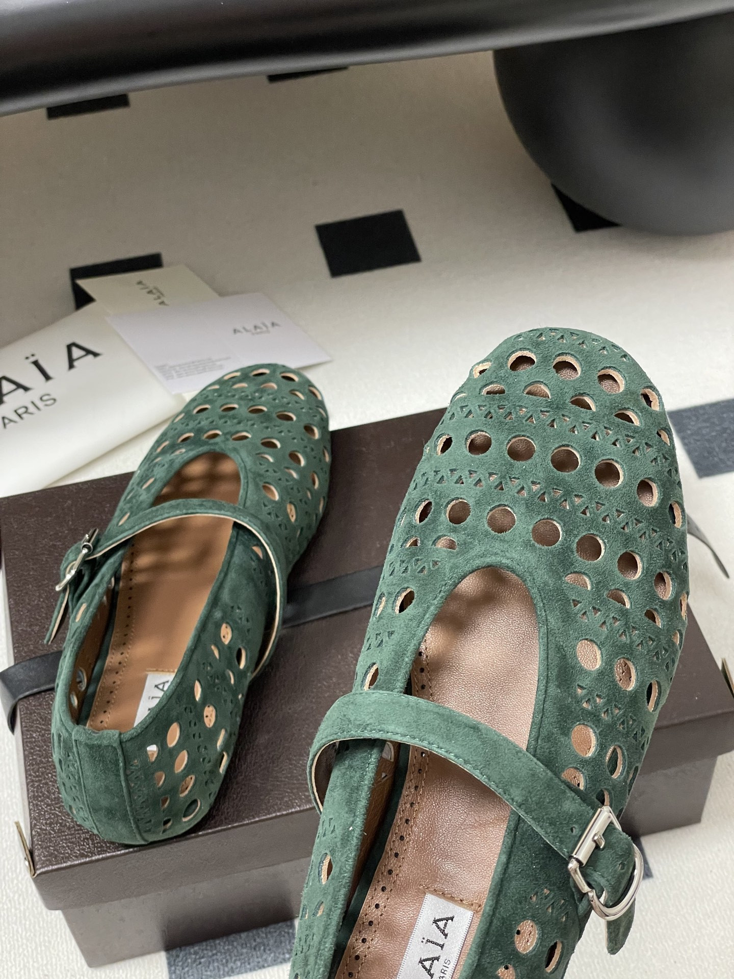 ua alaÏa vienne ballet flats(cusT0mized size 7-10 days production time)