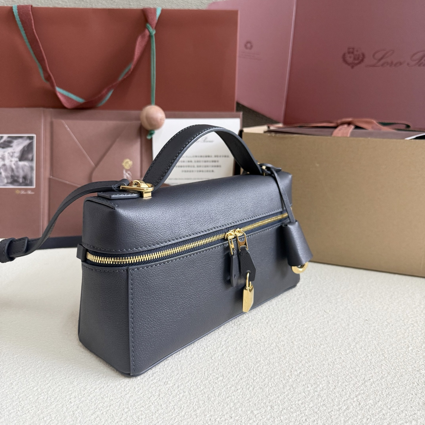 L0r0 P1ana Extra Bag L23 23x12x7cm