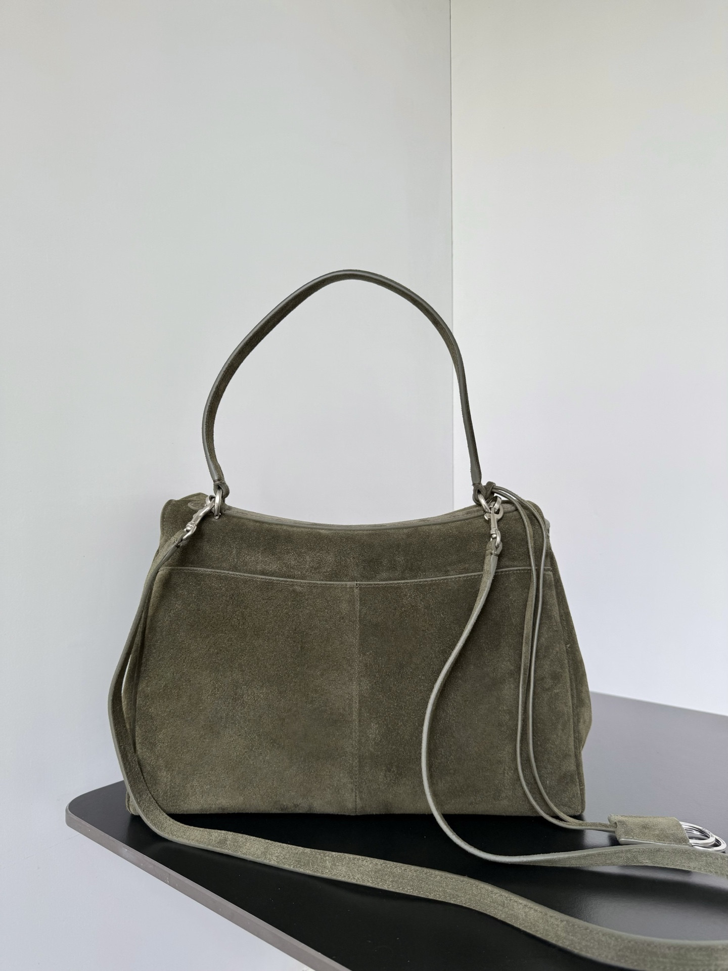 Ba1en*iaga Rodeo Medium 35x23.3x10.9cm