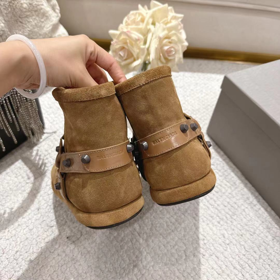 ua Ba1en*iaga alaska soft booties