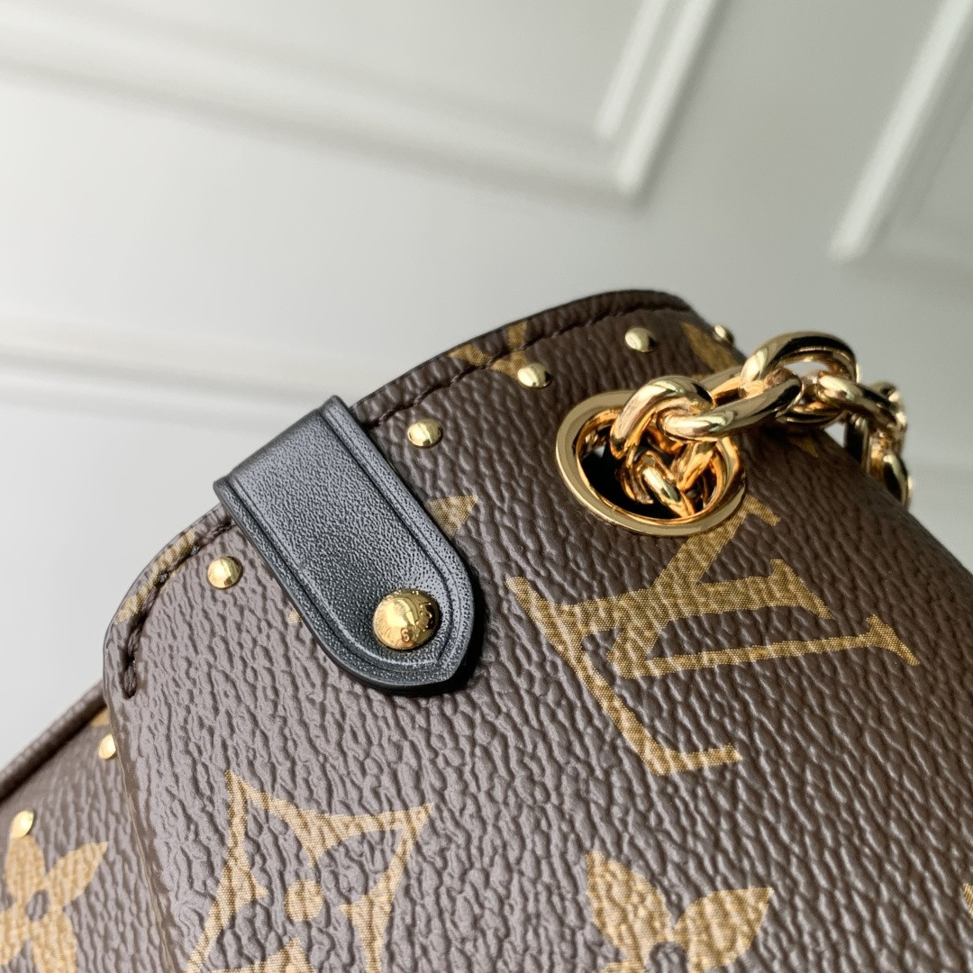 LV TRUNKIE EAST WEST BAG M27266 15x6x25cm