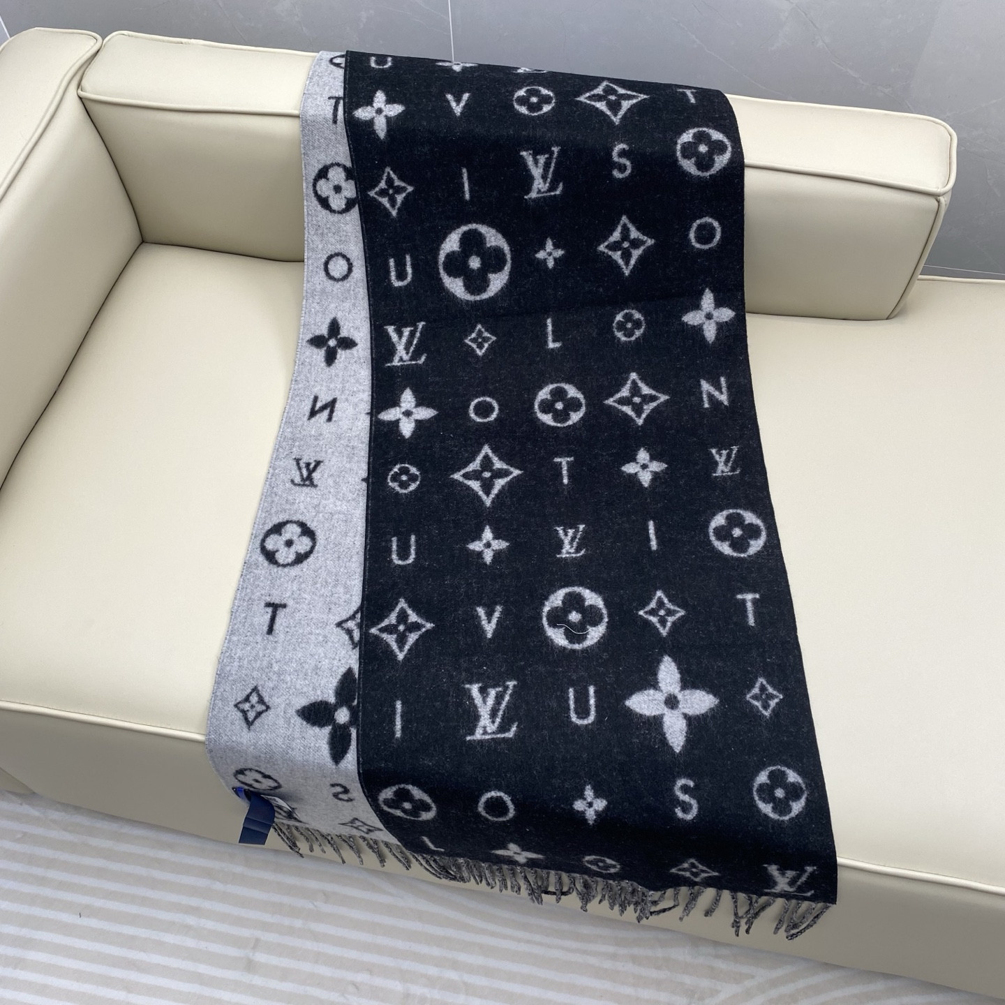 l0vis Vvtt0n reykjavik 2.0 scarf 40x220cm 100% cashmere