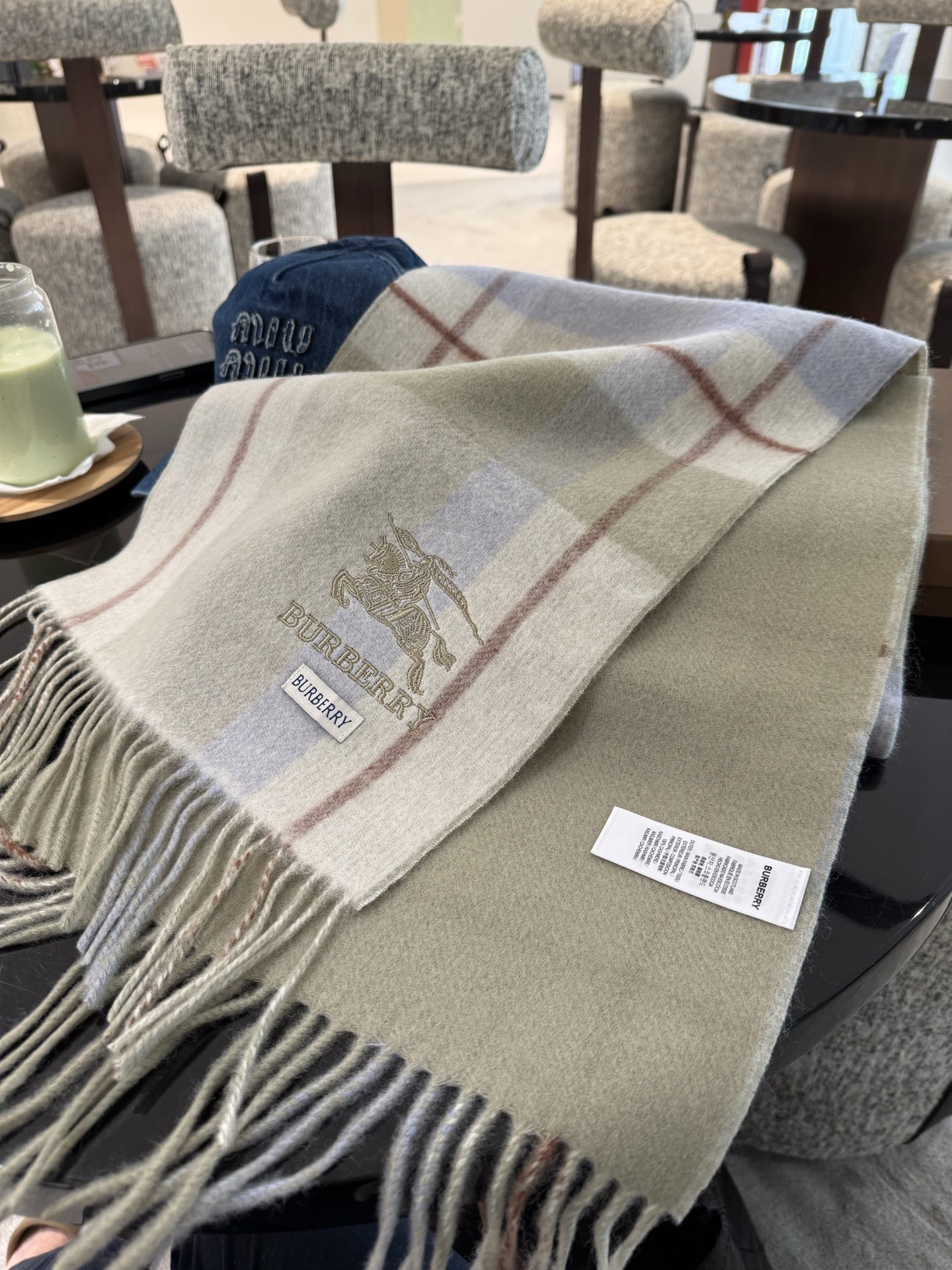 Bv*b*rry scarf 30x180cm