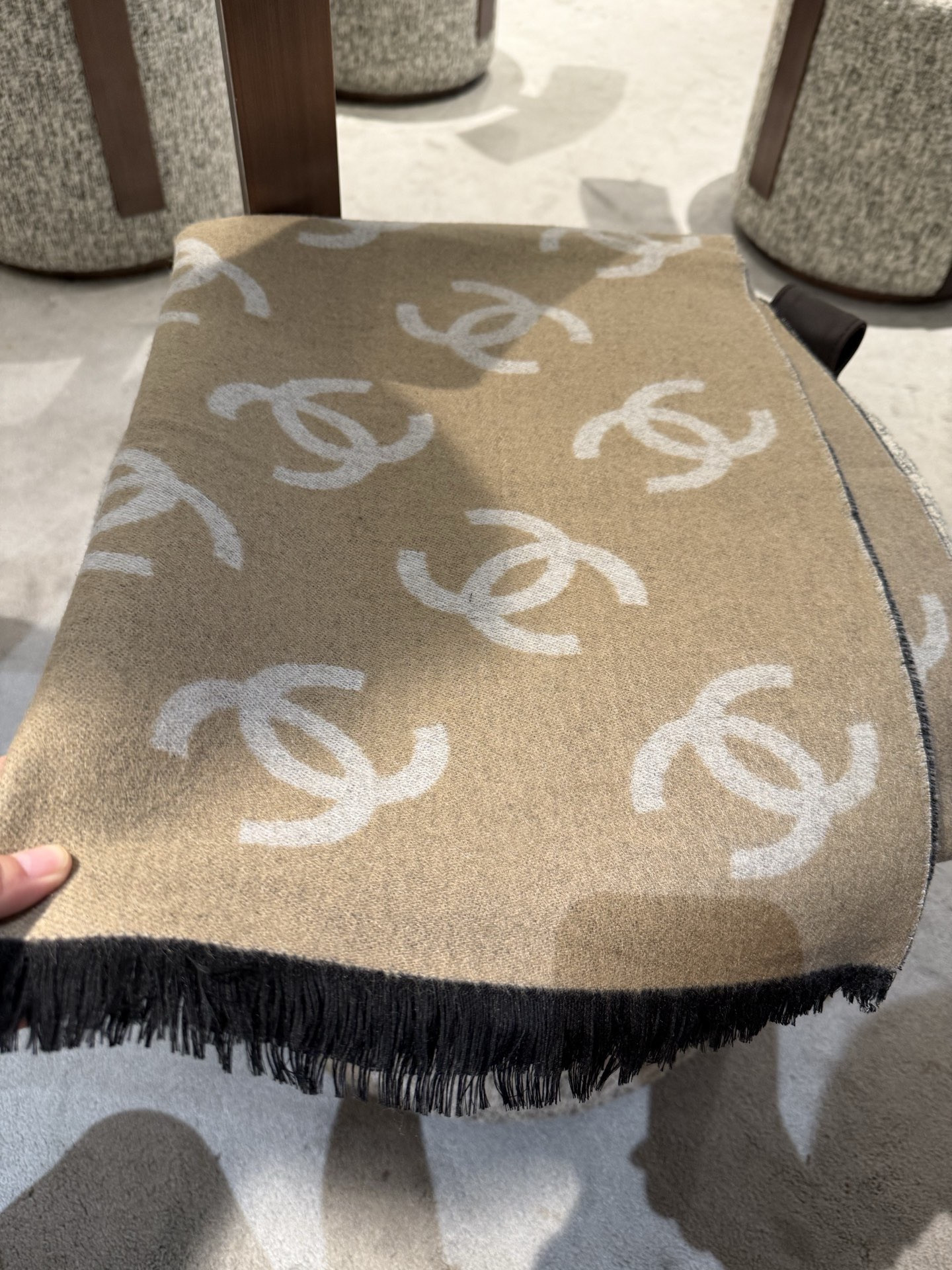 Ch**el scarf 70x205cm