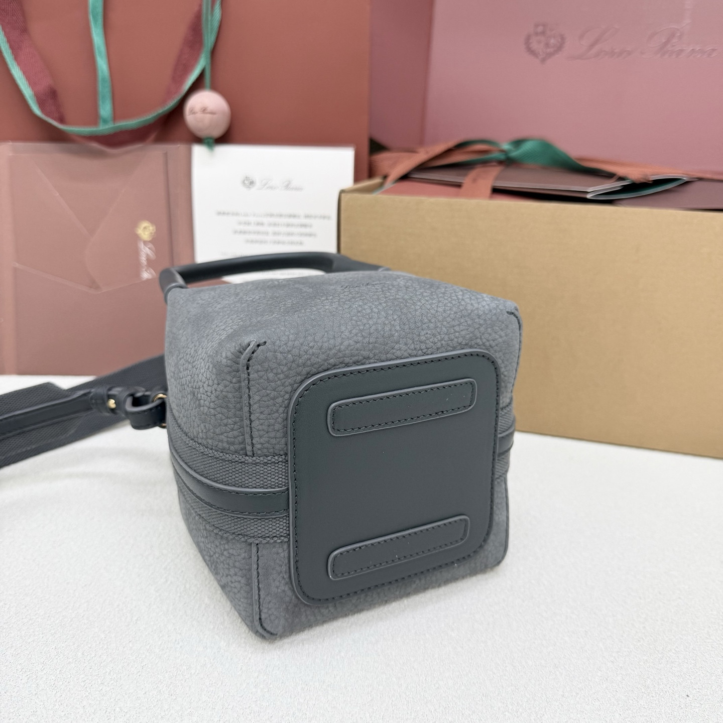 L0r0 P1ana micro bale bag 13x13x16cm
