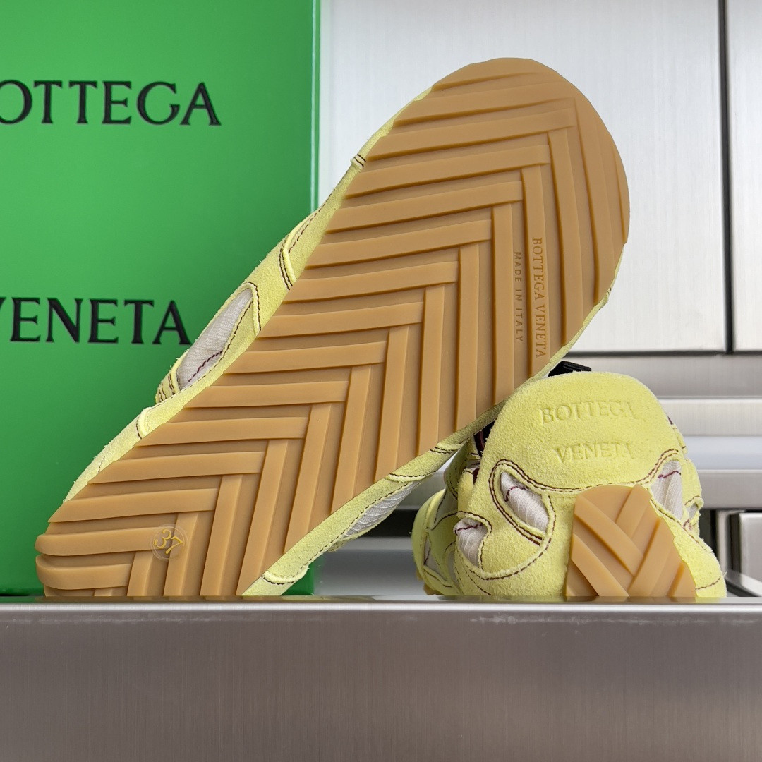 ua b0tte*a Ven*ta orbit flash sneaker