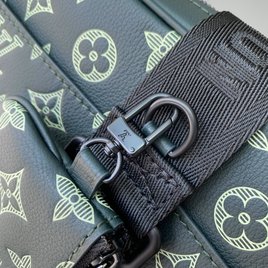 LV TRIO Messenger Bag M27154 18.5x7x25cm