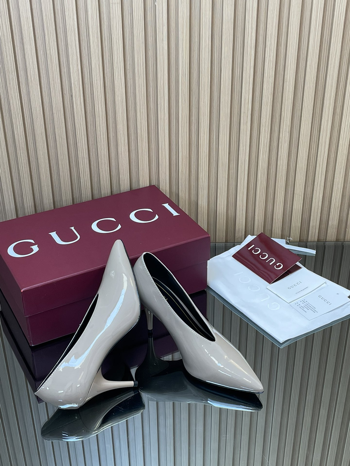 ua Gvc*1 97 heeled pump