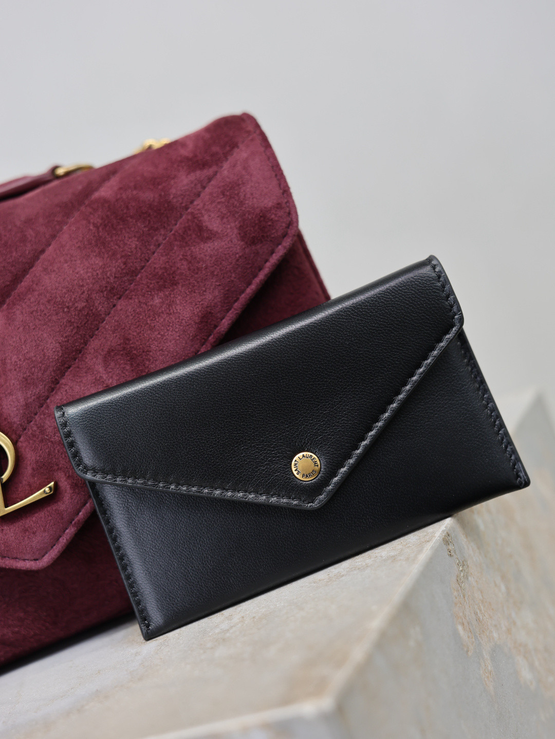 Y51 loulou small in suede 24x14x6cm